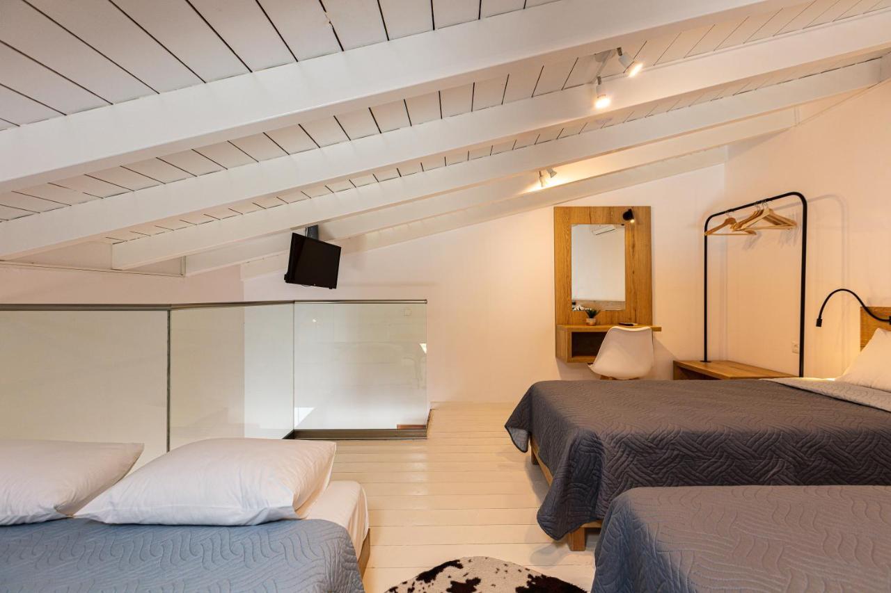Gramvella Resort 아델리아노스 캄포스 외부 사진