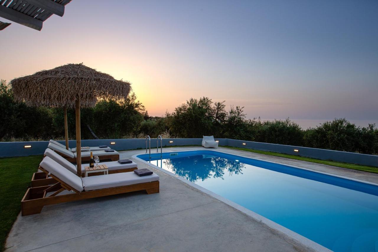 Gramvella Resort 아델리아노스 캄포스 외부 사진