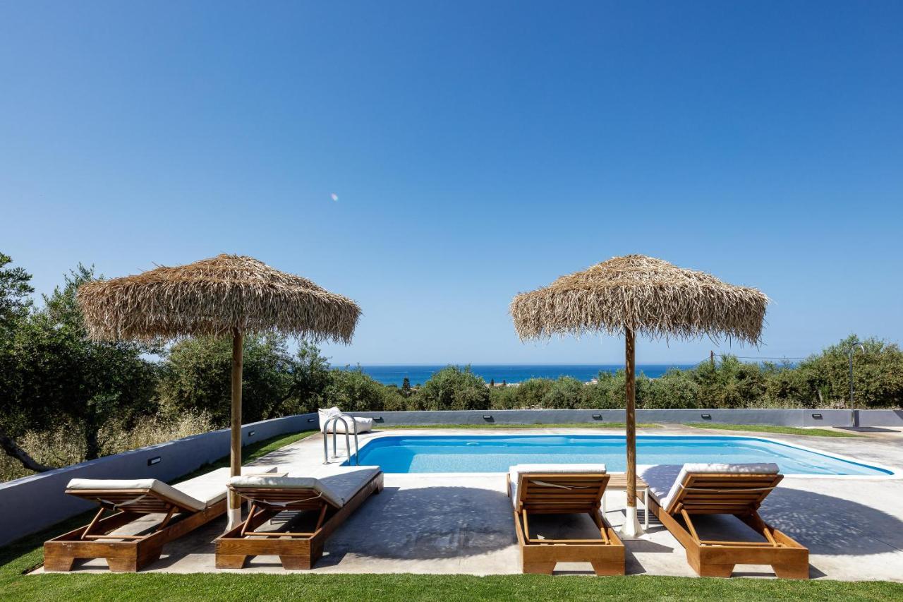 Gramvella Resort 아델리아노스 캄포스 외부 사진