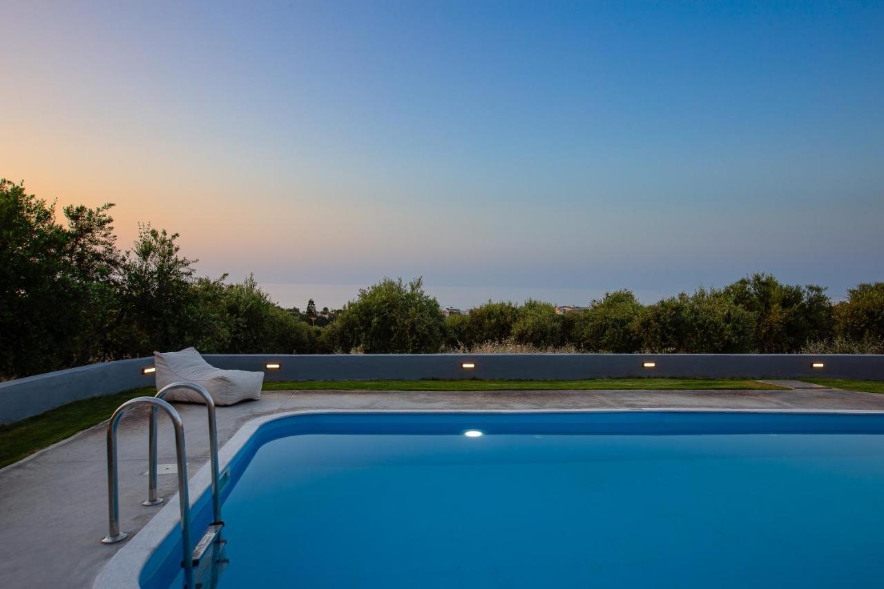 Gramvella Resort 아델리아노스 캄포스 외부 사진